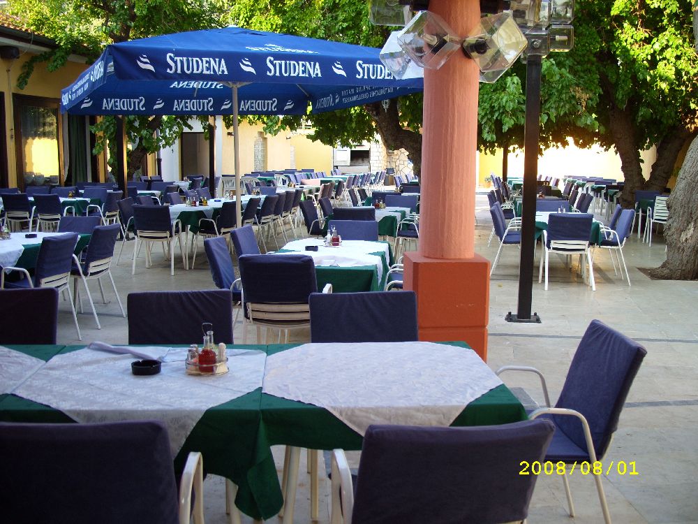 hinterer Terassenbereich